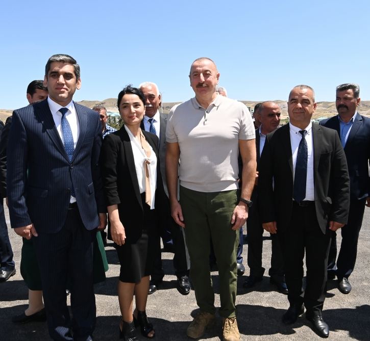 Prezident İlham Əliyev və Birinci xanım Mehriban Əliyeva Zəngilanda “Ağıllı kənd” layihəsinin birinci mərhələsi üzrə açılış mərasimində iştirak ediblər (YENİLƏNİB-2) (FOTO/VİDEO)