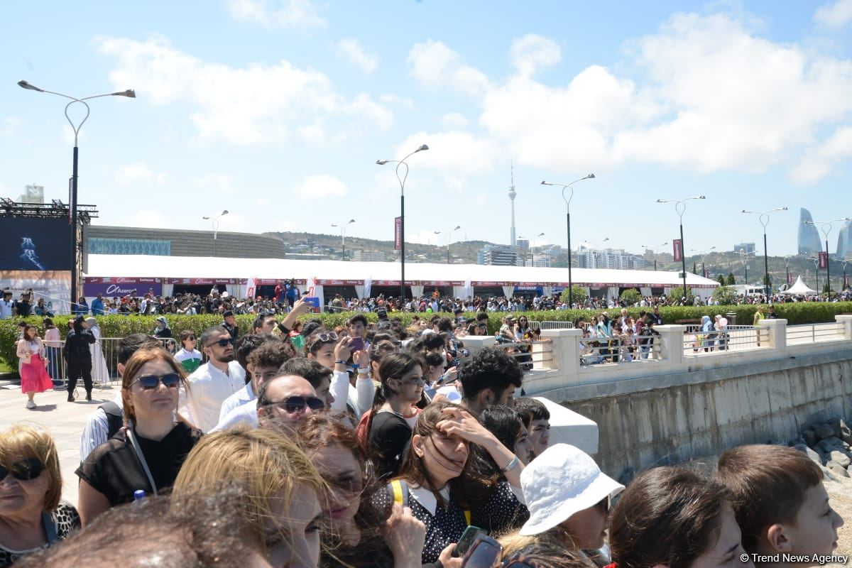 Hərbi Dəniz Qüvvələrinin xüsusi bölmələri TEKNOFEST-də müxtəlif manevrlər yerinə yetirib (FOTO/VİDEO)