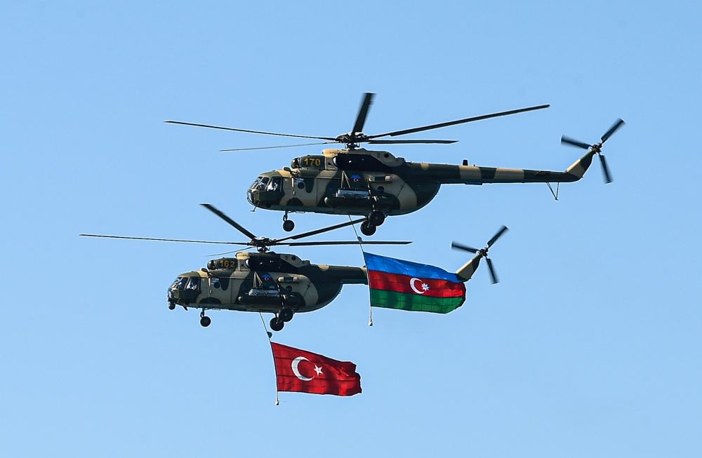 Prezidentlər İlham Əliyev, Rəcəb Tayyib Ərdoğan, birinci xanımlar Mehriban Əliyeva və Əminə Ərdoğan “TEKNOFEST Azərbaycan”da aviaşounu izləyiblər (FOTO)