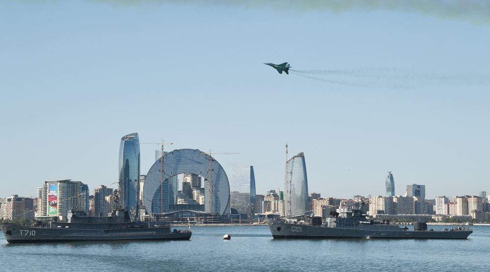 Prezidentlər İlham Əliyev, Rəcəb Tayyib Ərdoğan, birinci xanımlar Mehriban Əliyeva və Əminə Ərdoğan “TEKNOFEST Azərbaycan”da aviaşounu izləyiblər (FOTO)