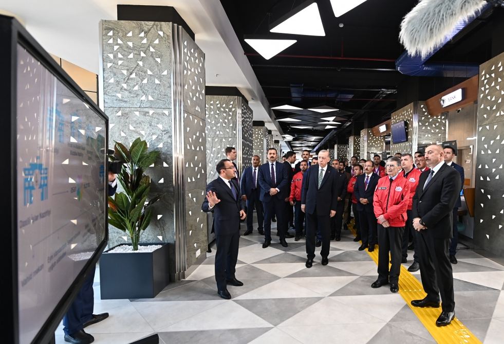 Azərbaycan və Türkiyə prezidentləri 7 saylı Bakı “ASAN xidmət” mərkəzinin və “Bilim Bakı” mərkəzinin açılışında iştirak ediblər (FOTO) (YENİLƏNİB)