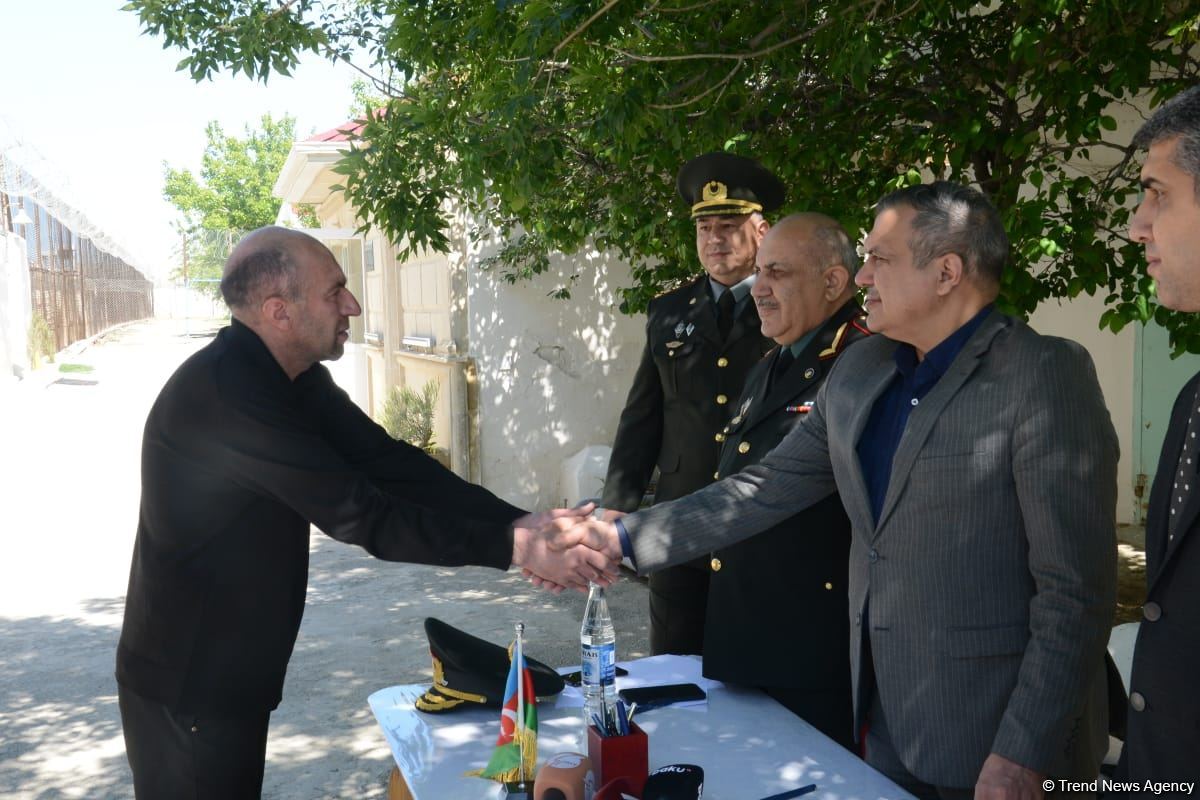 12 saylı cəzaçəkmə müəssisəsində bir məhkum azadlığa buraxılıb (FOTO)