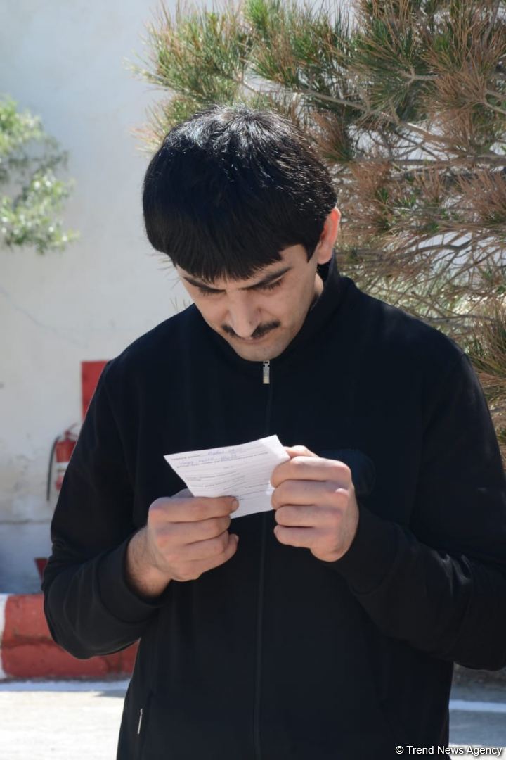 13 saylı cəzaçəkmə müəssisəsində 16 məhkuma əfv sərəncamı şamil edilib (FOTO)