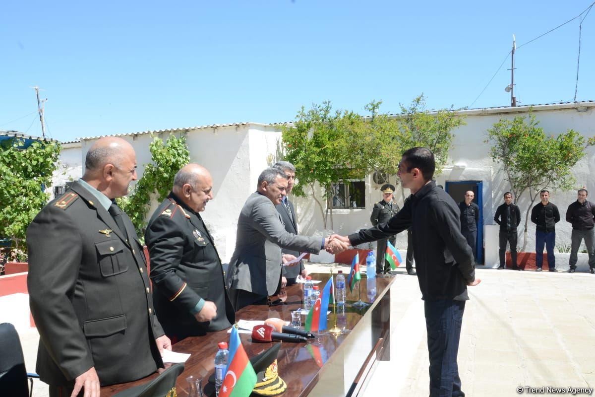 13 saylı cəzaçəkmə müəssisəsində 16 məhkuma əfv sərəncamı şamil edilib (FOTO)
