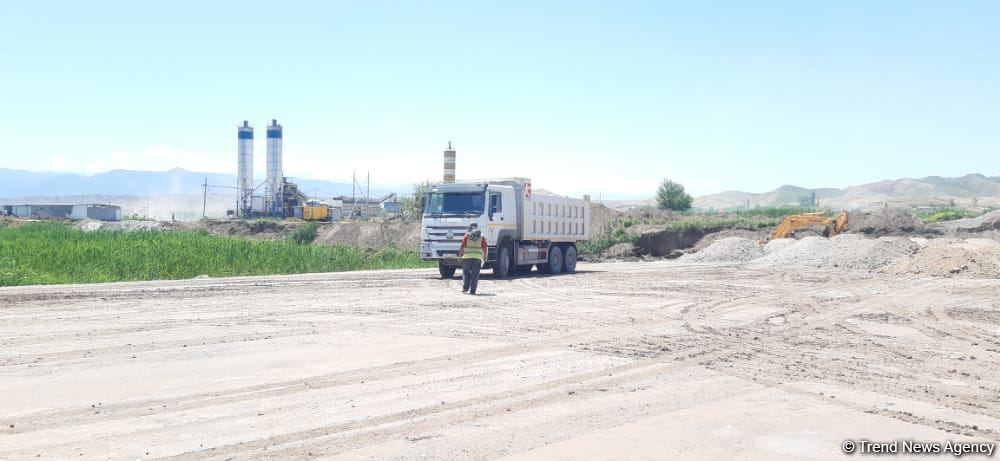 Əhmədbəyli-Ağbənd yolunda tezliklə asfaltlanma işlərinə başlanılacaq (FOTO)