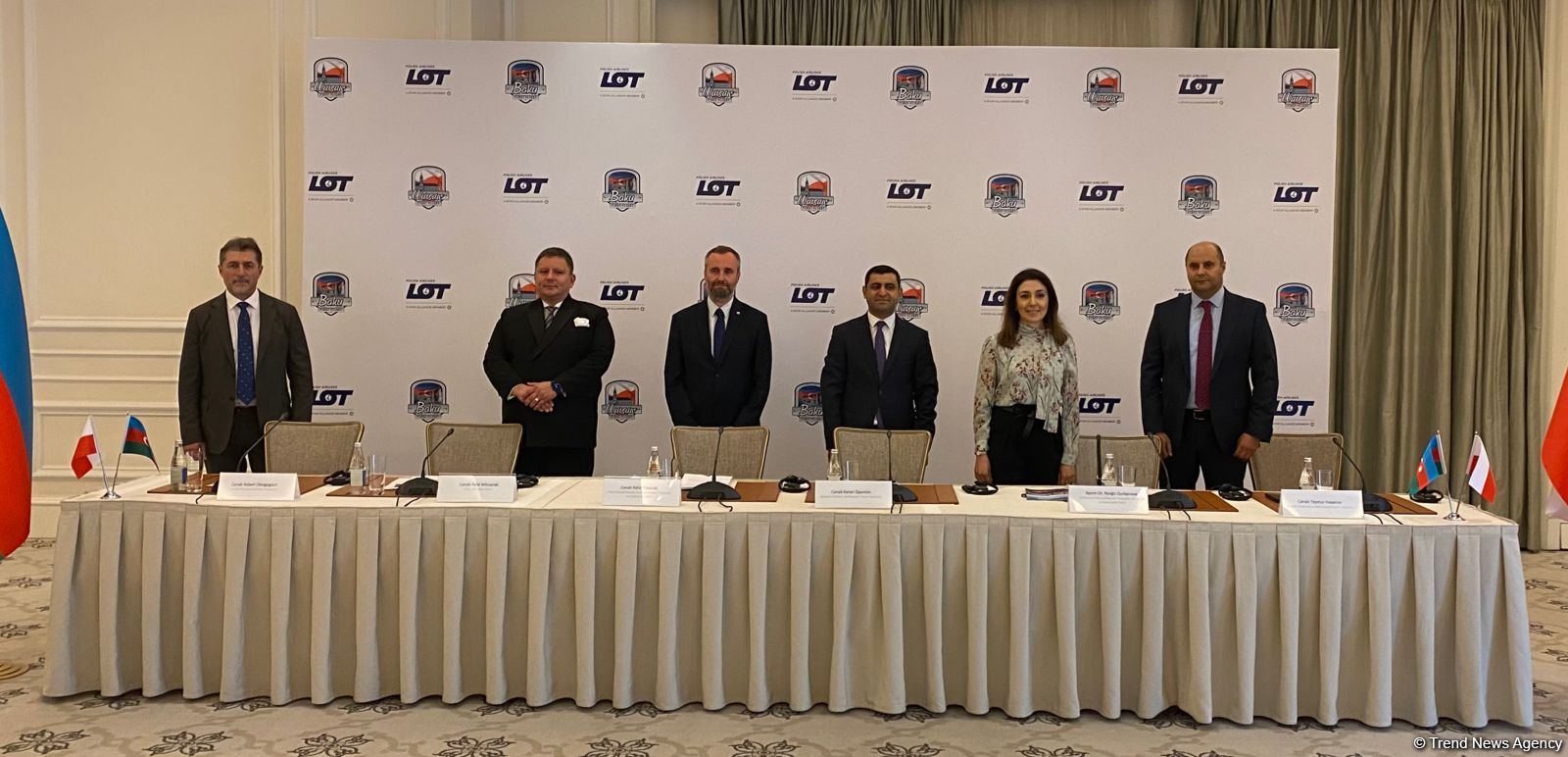 Azərbaycan və Polşa arasında birbaşa aviareysin açılması iki ölkə xalqlarının yaxınlaşmasına töhfə verəcək - Agentlik (FOTO)