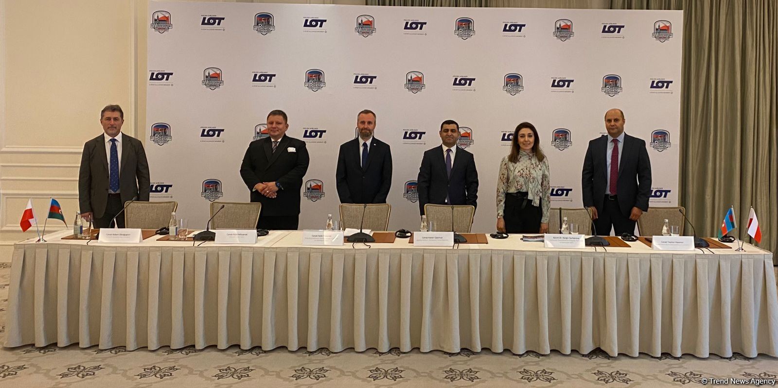 Azərbaycan və Polşa arasında birbaşa aviareysin açılması iki ölkə xalqlarının yaxınlaşmasına töhfə verəcək - Agentlik (FOTO)