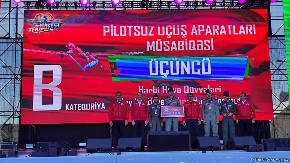 Bakıda "TEKNOFEST" festivalının iştirakçılarının və komandalarının mükafatlandırma mərasimi keçirilib (FOTO)