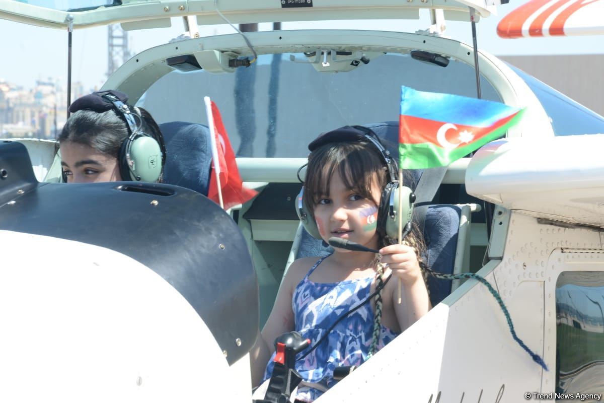 Bakıda "TEKNOFEST"in dördüncü günü start götürüb (FOTO)
