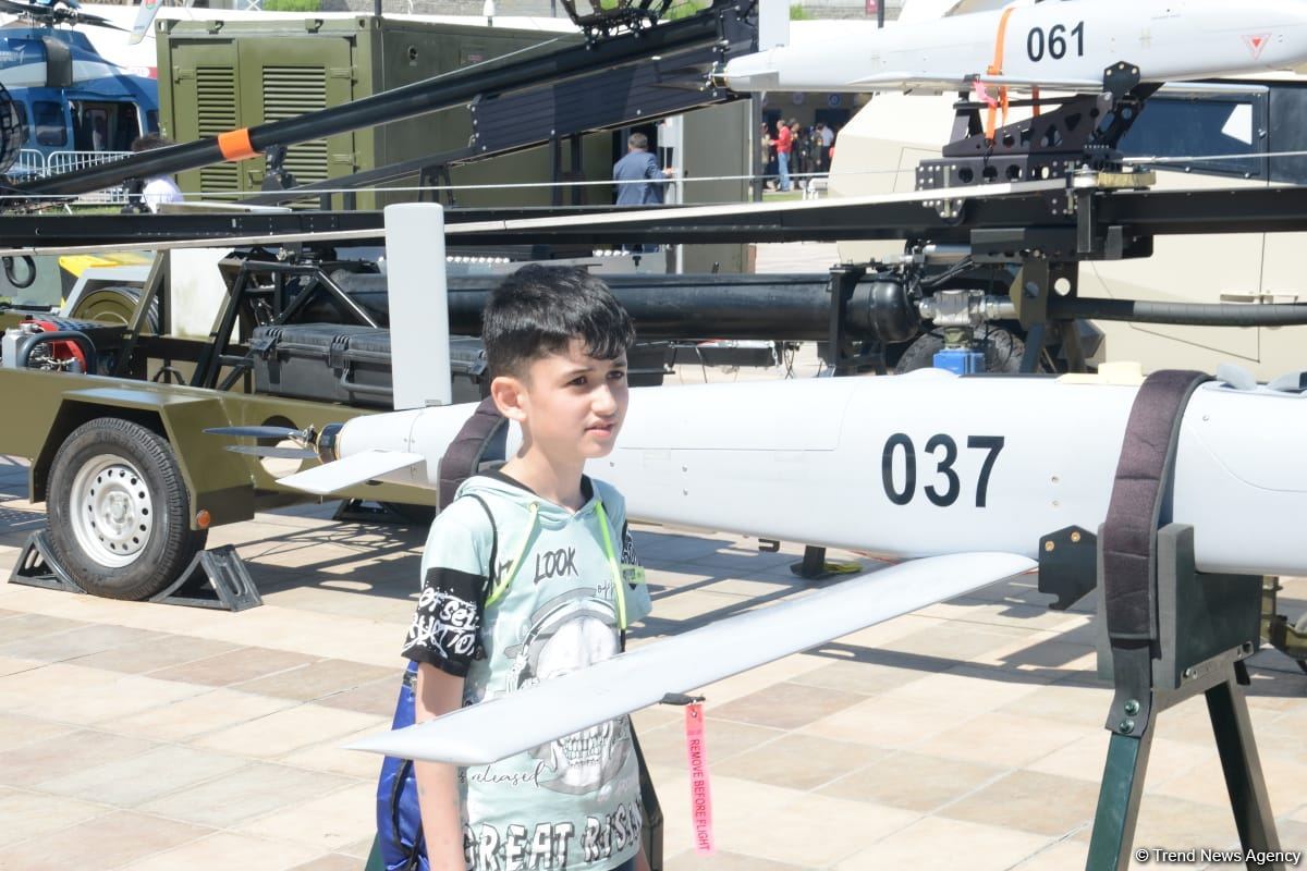 Bakıda "TEKNOFEST"in dördüncü günü start götürüb (FOTO)