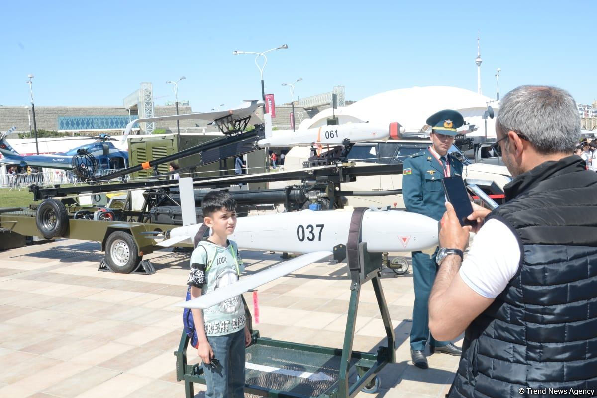 Bakıda "TEKNOFEST"in dördüncü günü start götürüb (FOTO)