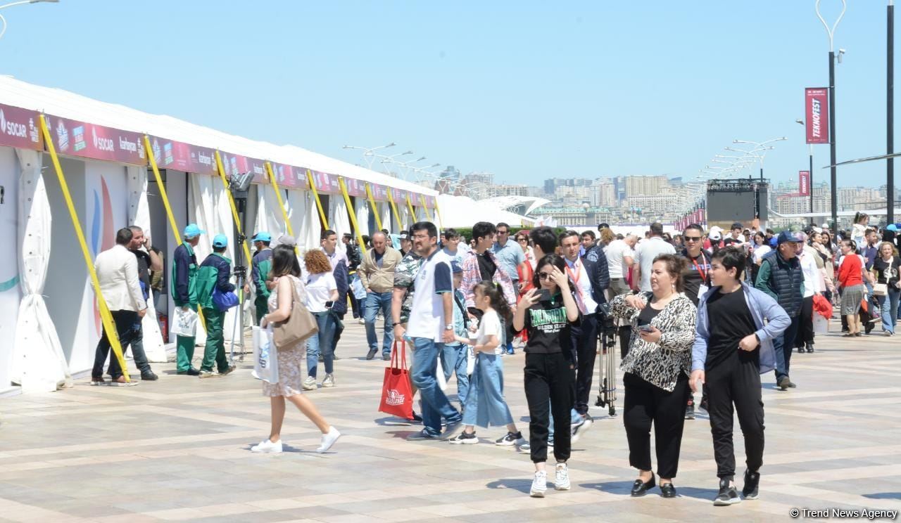 Bakıda "TEKNOFEST"in dördüncü günü start götürüb (FOTO)