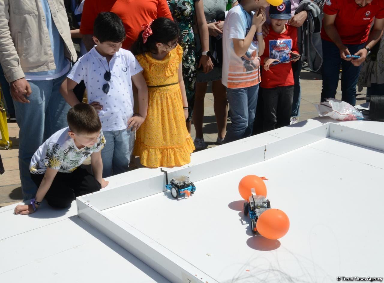 Bakıda "TEKNOFEST"in dördüncü günü start götürüb (FOTO)