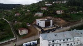 Şuşada yerüstü elektrik xətləri ləğv edilir, kabellər tamamilə yerin altına keçirilir - Trend TV-nin reportajı