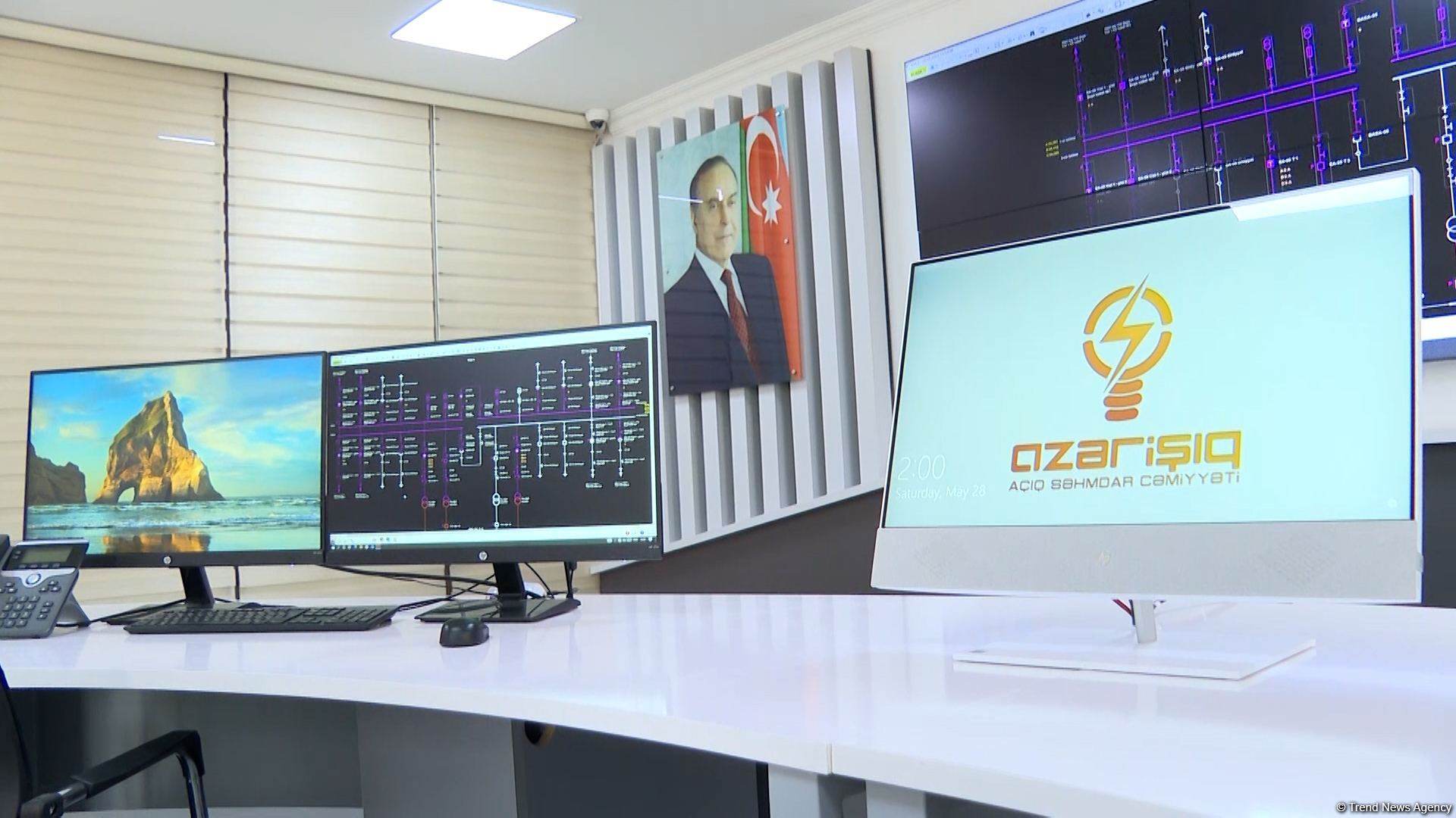Şuşada yerüstü elektrik xətləri ləğv edilir, kabellər tamamilə yerin altına keçirilir - Trend TV-nin reportajı