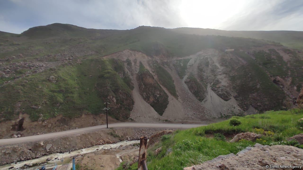 Xarici diplomatlar Kəlbəcərdə İstisuda olublar (FOTO)