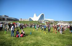 Heydər Əliyev Mərkəzinin parkında “Uşaq festivalı” keçirilib (FOTO)