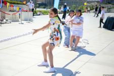 Heydər Əliyev Mərkəzinin parkında “Uşaq festivalı” keçirilib (FOTO)