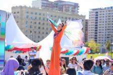 Heydər Əliyev Mərkəzinin parkında “Uşaq festivalı” keçirilib (FOTO)