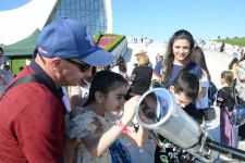 Heydər Əliyev Mərkəzinin parkında “Uşaq festivalı” keçirilib (FOTO)