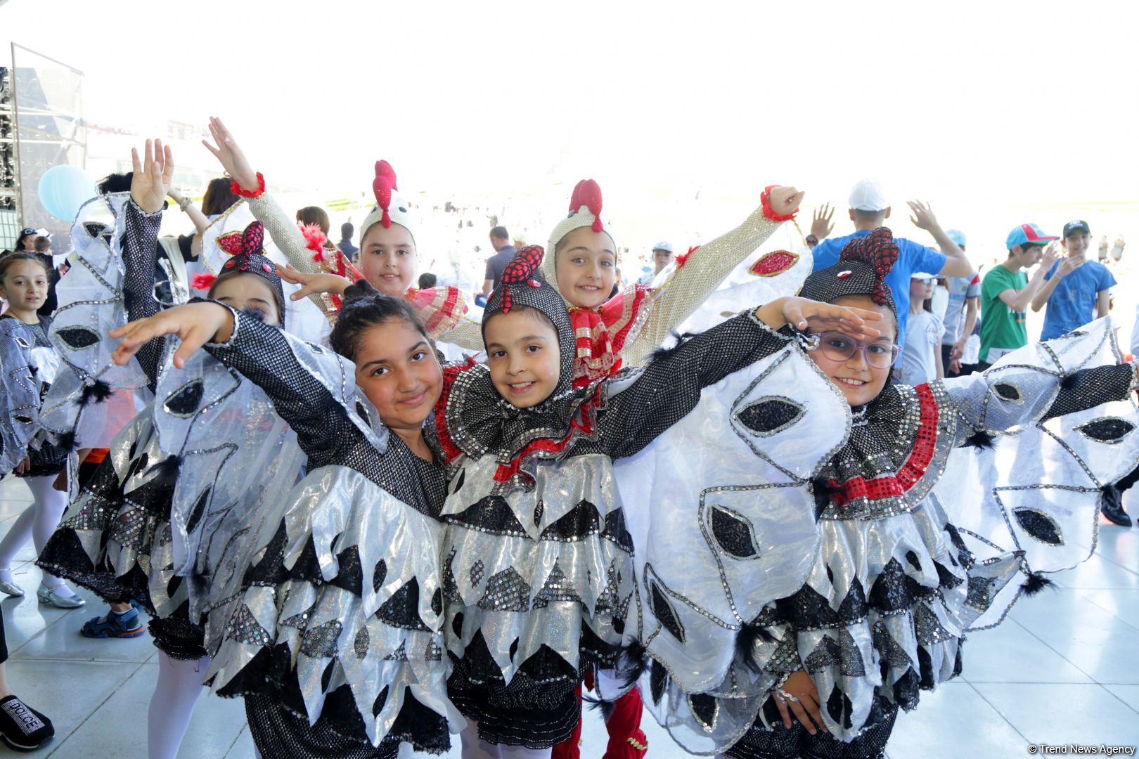 Heydər Əliyev Mərkəzinin parkında “Uşaq festivalı” keçirilib (FOTO)