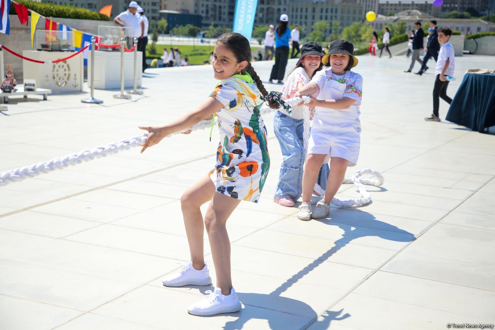 Heydər Əliyev Mərkəzinin parkında “Uşaq festivalı” keçirilib (FOTO)