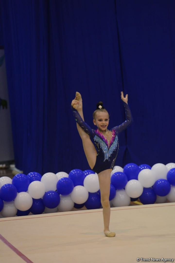 Bədii gimnastika üzrə "Ocaq Sport" klubunun açıq birinciliyinin ikinci günü start götürüb (FOTO)