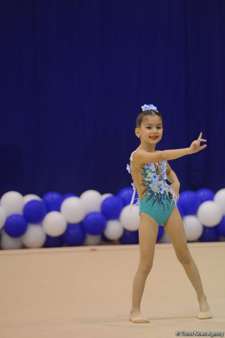 Bədii gimnastika üzrə "Ocaq Sport" klubunun açıq birinciliyinin ikinci günü start götürüb (FOTO)