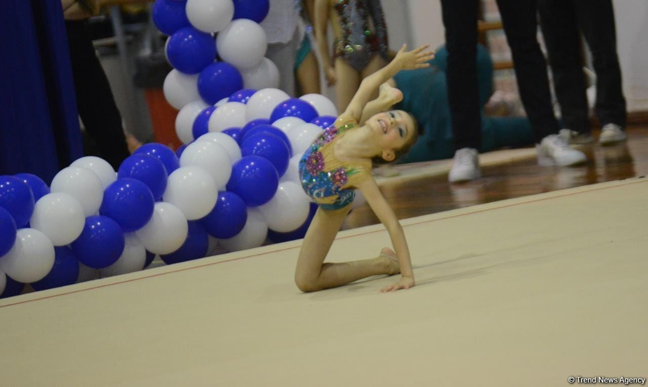 Bədii gimnastika üzrə "Ocaq Sport" klubunun açıq birinciliyinin ikinci günü start götürüb (FOTO)