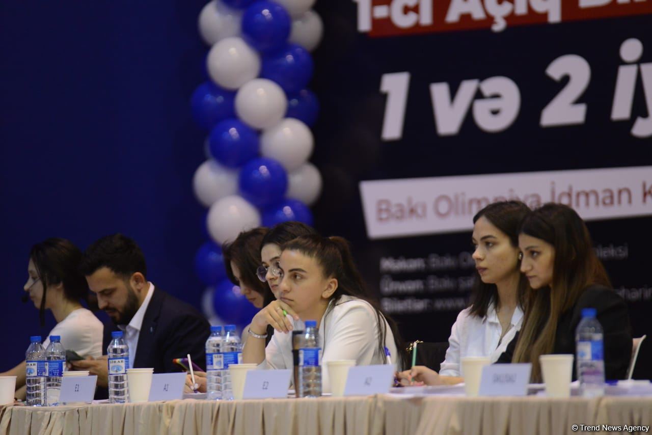 Bədii gimnastika üzrə "Ocaq Sport" klubunun açıq birinciliyinin ikinci günü start götürüb (FOTO)