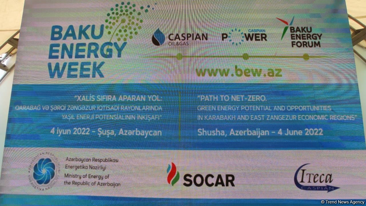 Şuşada Bakı Enerji Həftəsi çərçivəsində xüsusi sessiya keçirilir (FOTO)