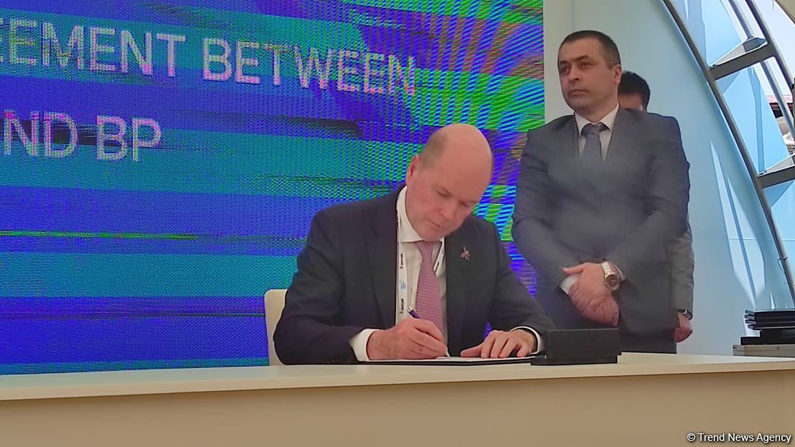 Şuşada alternativ enerji sahəsində sənədlər imzalanıb (FOTO)