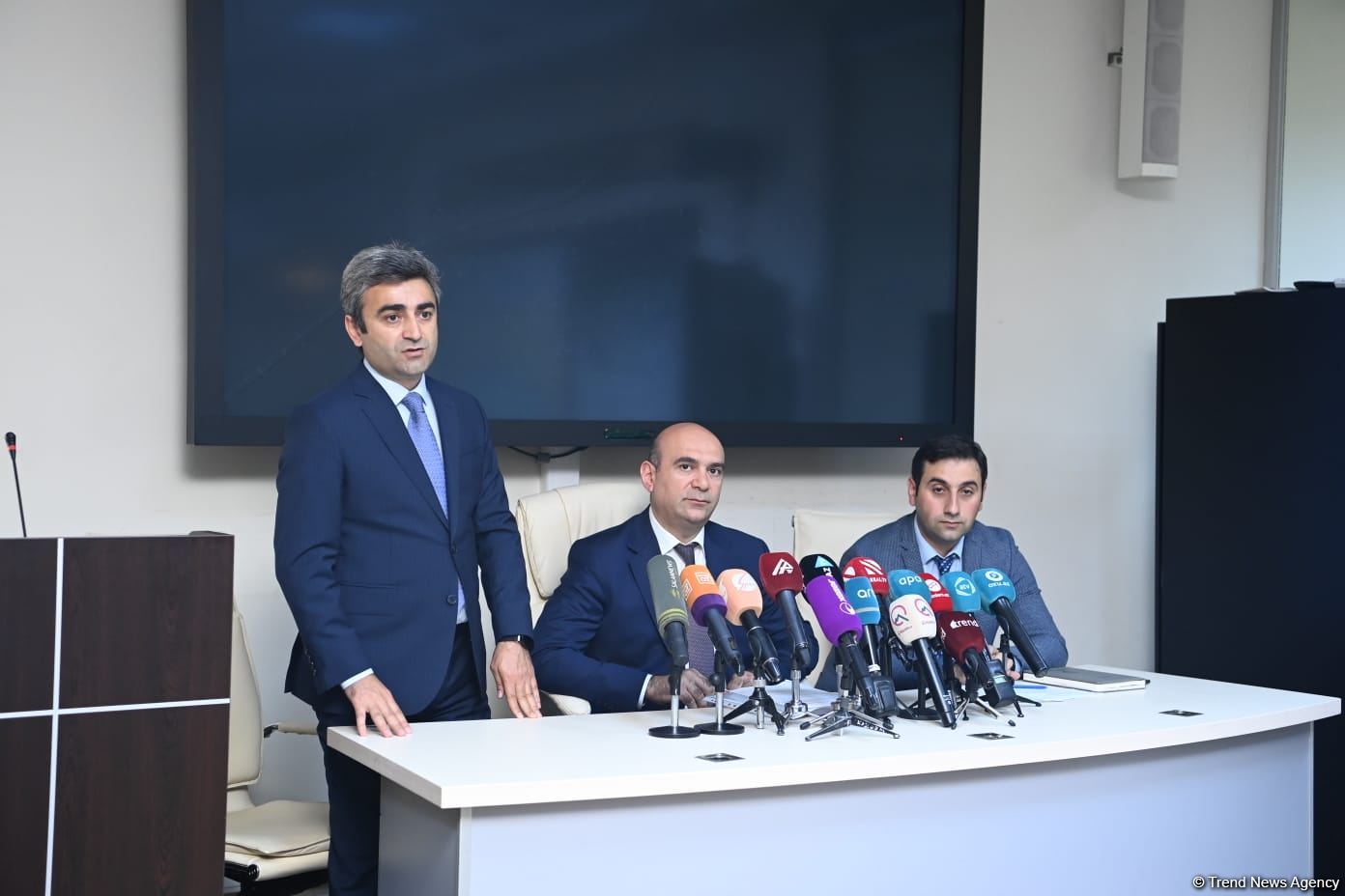 İnvestorların "Azərişıq" ASC-yə qoşulma istəyinə 20 gün ərzində baxılacaq (FOTO)