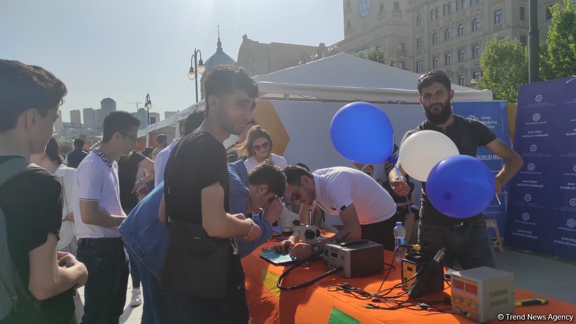 Bakıda keçirilən Peşələr Festivalı başa çatdı (FOTO)
