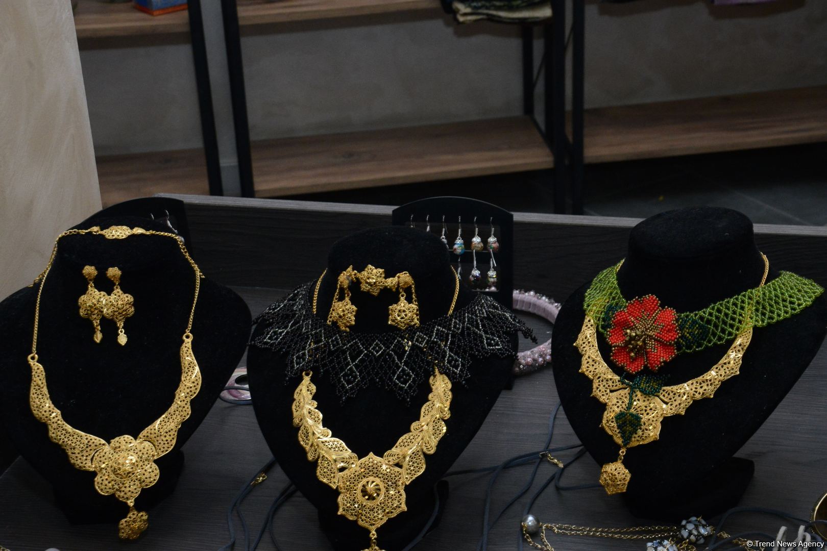 Bakının bərpa olunan məşhur "Şərq Bazarı"ndan REPORTAJ