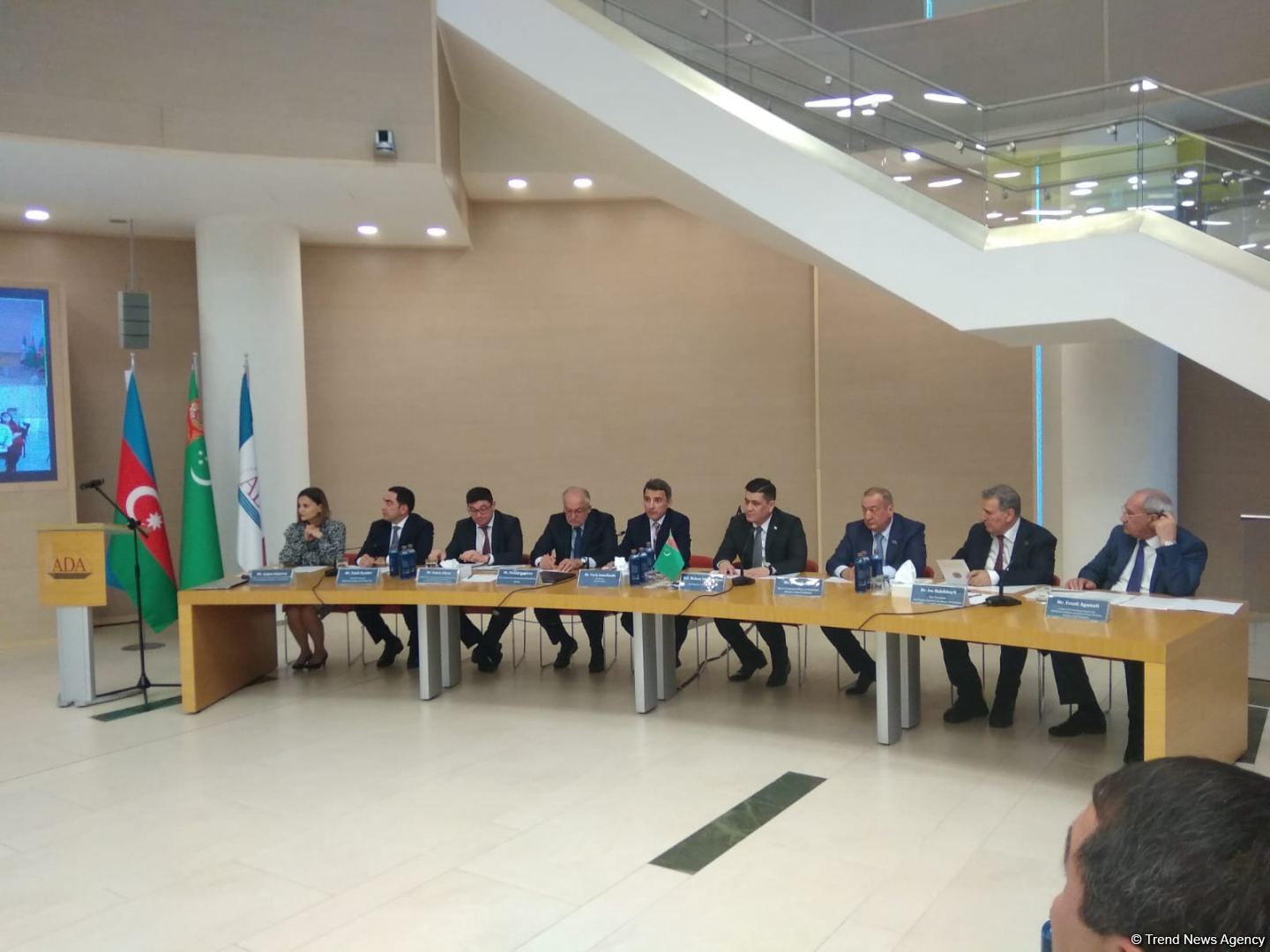 Türkmənistan və Azərbaycan enerji sahəsində əməkdaşlığı genişləndirmək niyyətindədir - Səfir (FOTO)