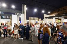 Heydər Əliyev Fondunun dəstəyi ilə Azərbaycan Parisdə “Revelations” Beynəlxalq Biennalesində təmsil olunur (FOTO)