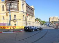 F1 pilotlarının birinci məşq sessiyası başa çatıb (FOTO)