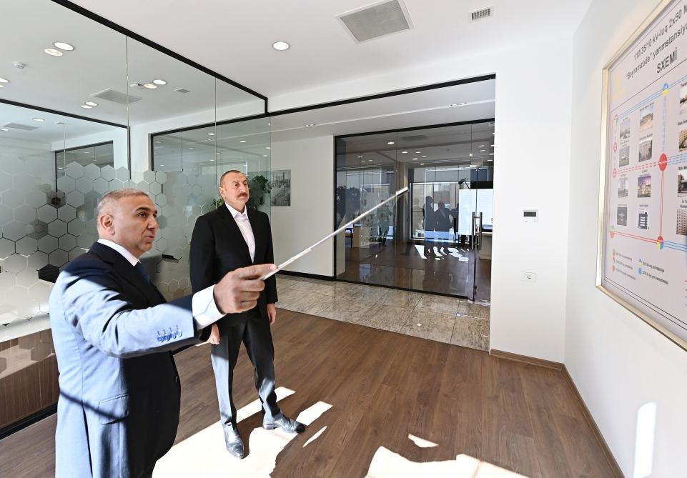 Prezident İlham Əliyev Bakıda yeni elektrik yarımstansiyasının və Rəqəmsal Şəbəkələrin Baş İdarəetmə Mərkəzinin açılışında iştirak edib (FOTO/VİDEO)
