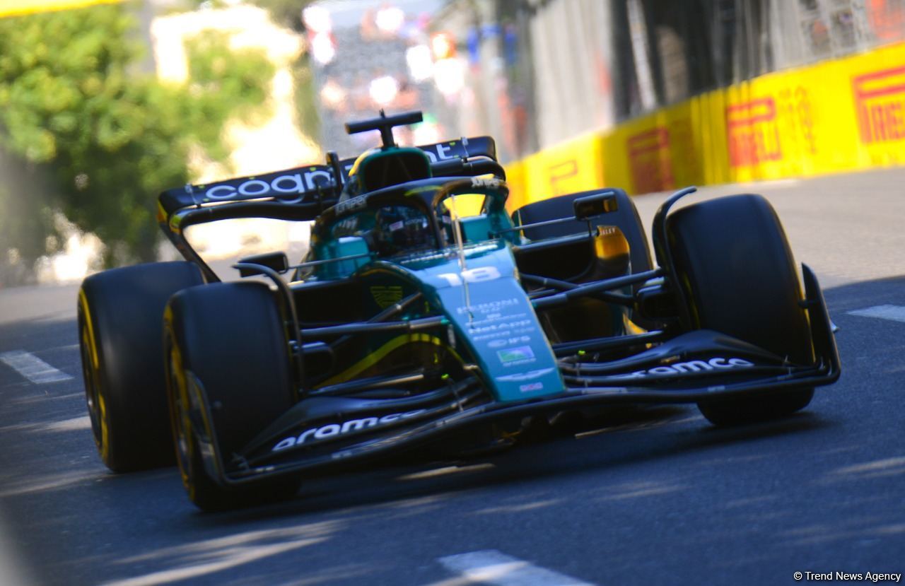 F1 pilotlarının birinci məşq sessiyası başa çatıb (FOTO)
