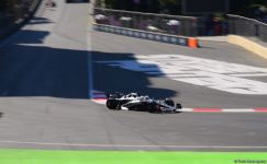 Formula 1 pilotlarının kvalifikasiya sessiyası başlayıb (FOTO)