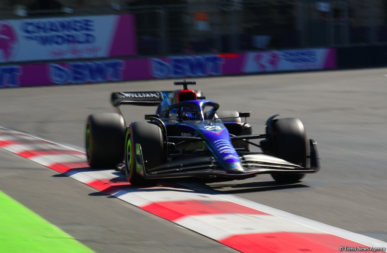 Formula 1 pilotlarının kvalifikasiya sessiyası başlayıb (FOTO)