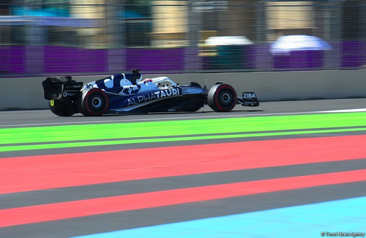 Formula 1 pilotlarının kvalifikasiya sessiyası başlayıb (FOTO)