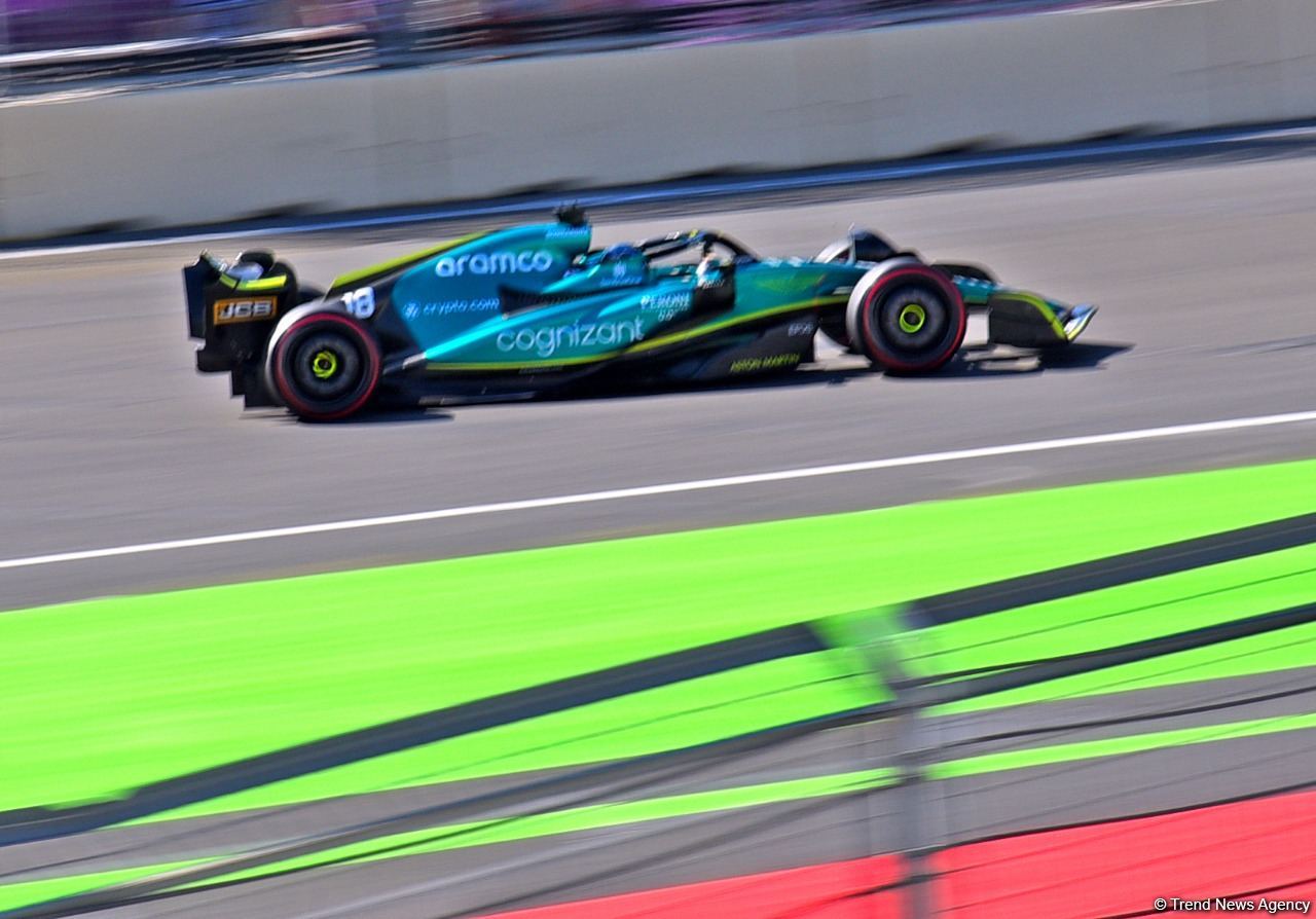Formula 1 pilotlarının kvalifikasiya sessiyası başlayıb (FOTO)