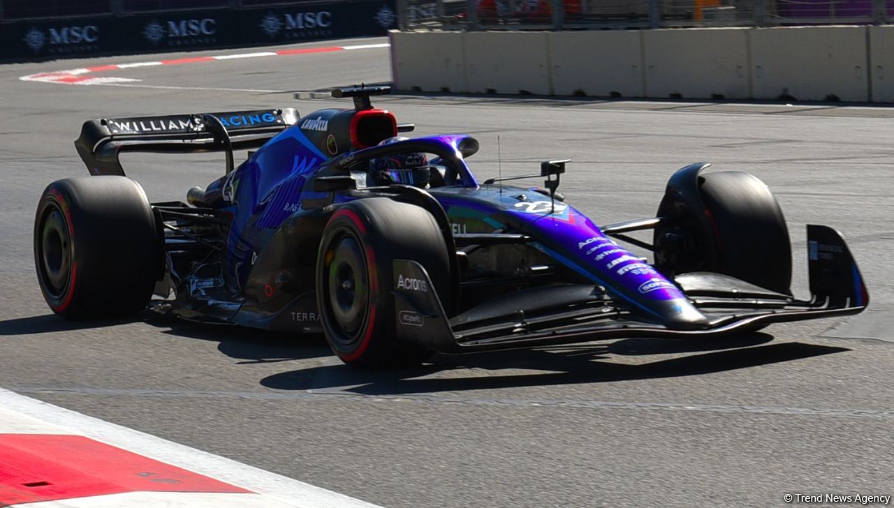 Formula 1 pilotlarının kvalifikasiya sessiyası başlayıb (FOTO)