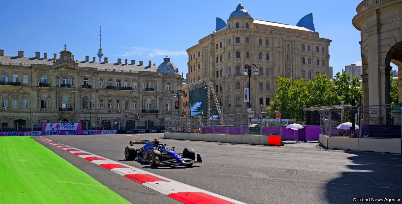 Formula 1 pilotlarının kvalifikasiya sessiyası başlayıb (FOTO)