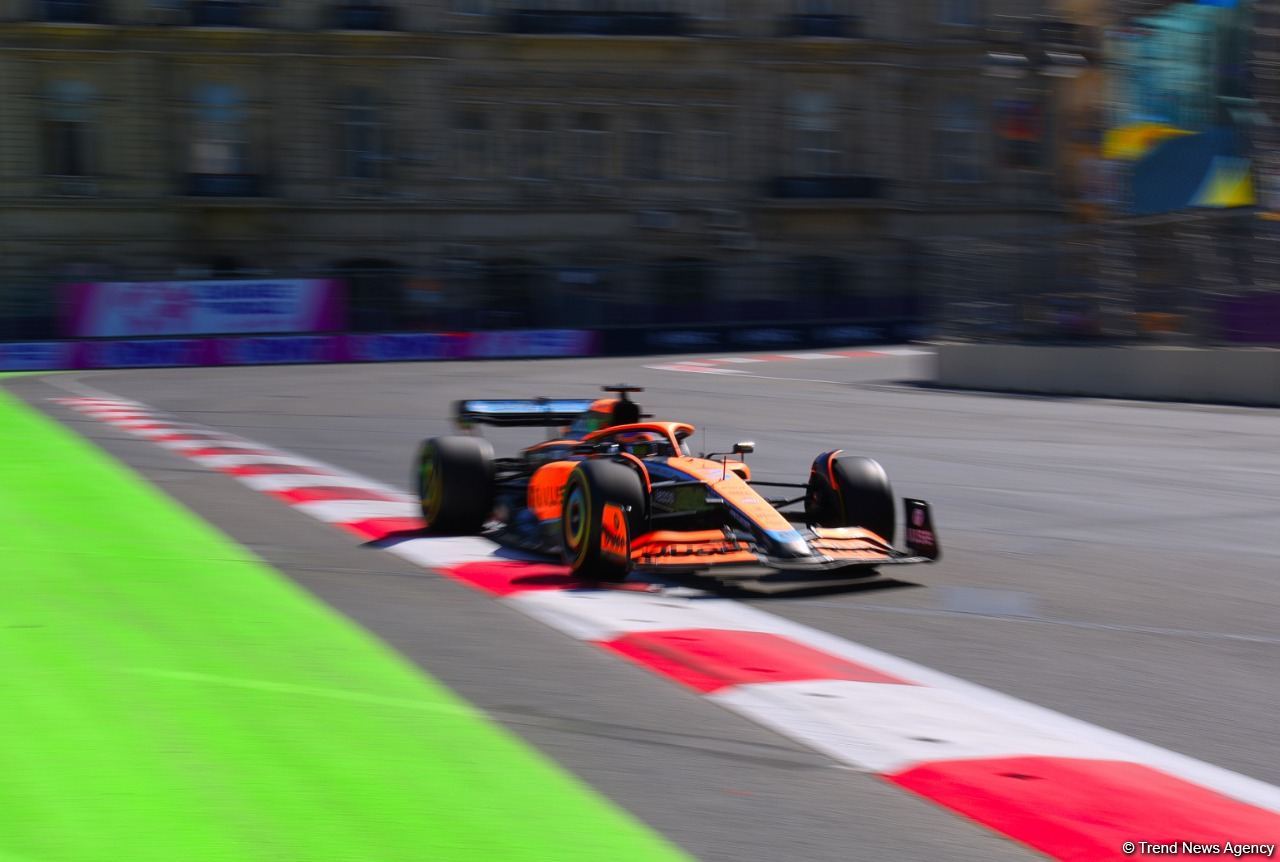 Formula 1 pilotlarının kvalifikasiya sessiyası başlayıb (FOTO)
