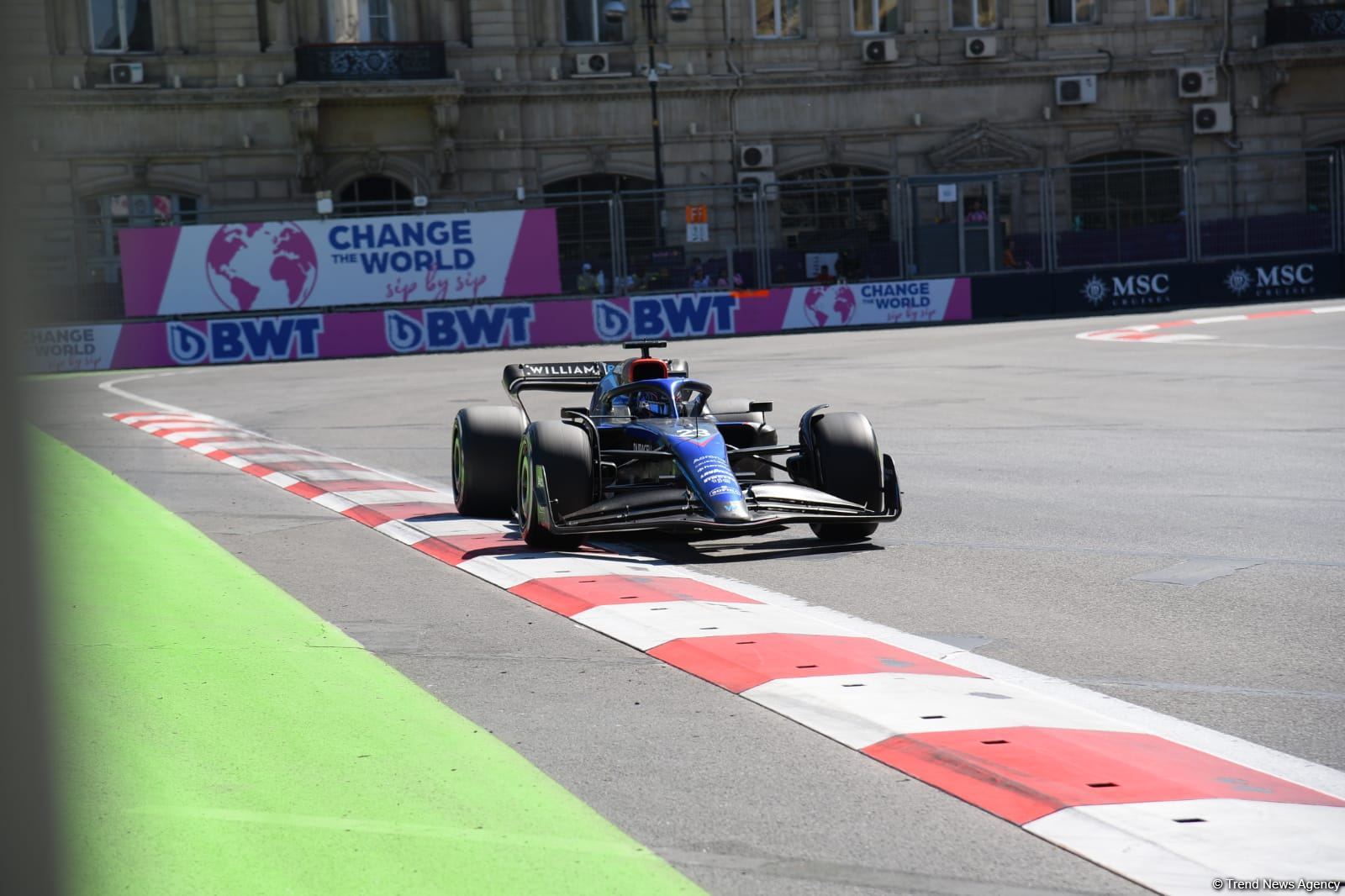 Bakıda Formula 1 Azərbaycan Qran Prisinin final yarışı keçirlib (FOTO)