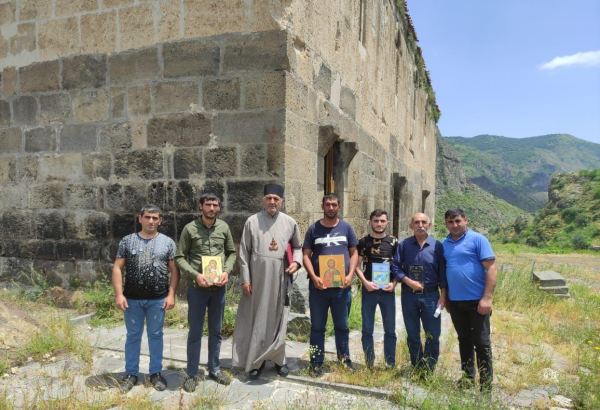 Alban-Udi xristian dini icmasının üzvləri Laçına səfər ediblər (FOTO)