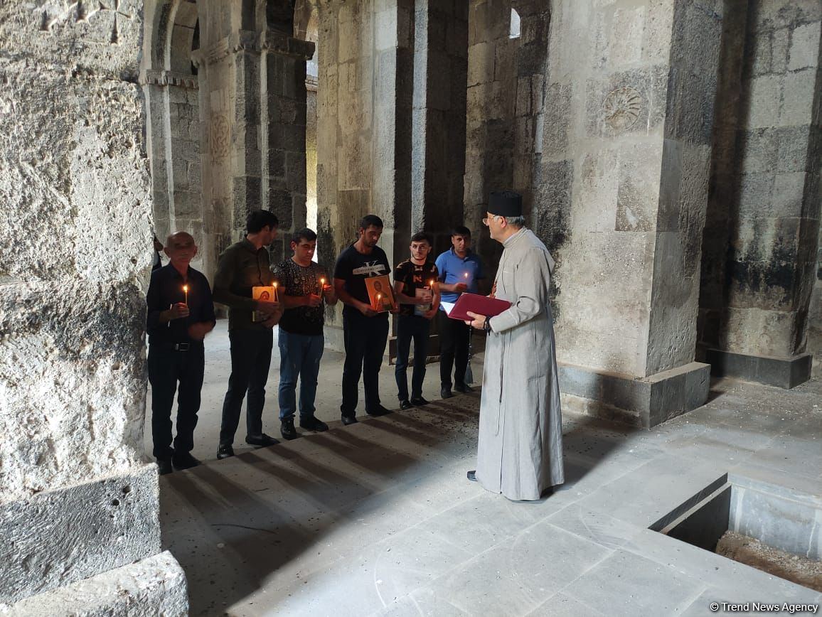 Alban-Udi xristian dini icmasının üzvləri Laçına səfər ediblər (FOTO)